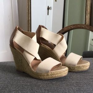 Steve Madden Cream Wedges